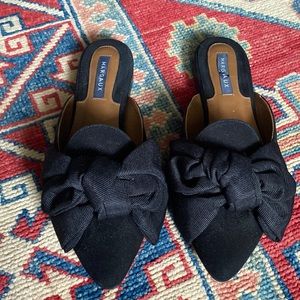 Margaux The Mule Bow